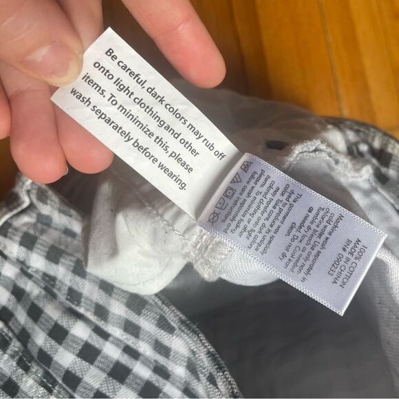 White and black checkered mini skirt from pacsun - Picture 6 of 6